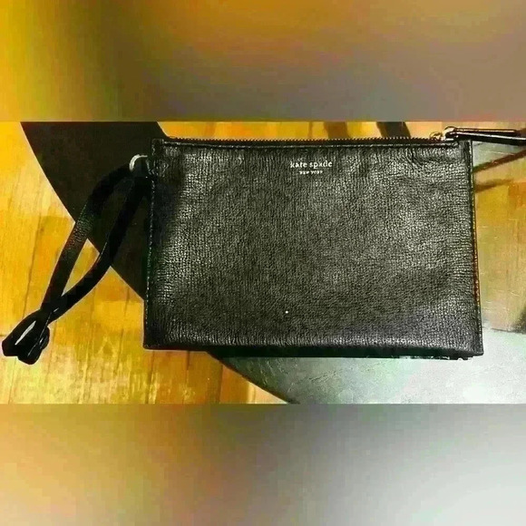 Kate Spade Clutch - Picture 1 of 7